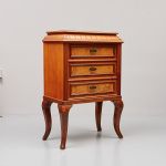 1061 5531 CHEST OF DRAWERS